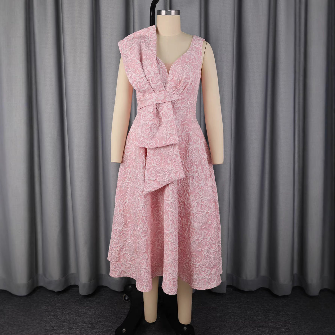 Damen Hochwertiges Abendkleid mit romantischen Blumenapplikationen Echo Archiv