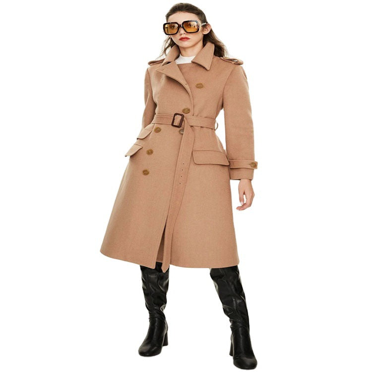 Damen taillierter A‑Linien Trenchcoat aus Woll‑Kaschmirmix mit Taillengürtel und Patten Echoarchiv