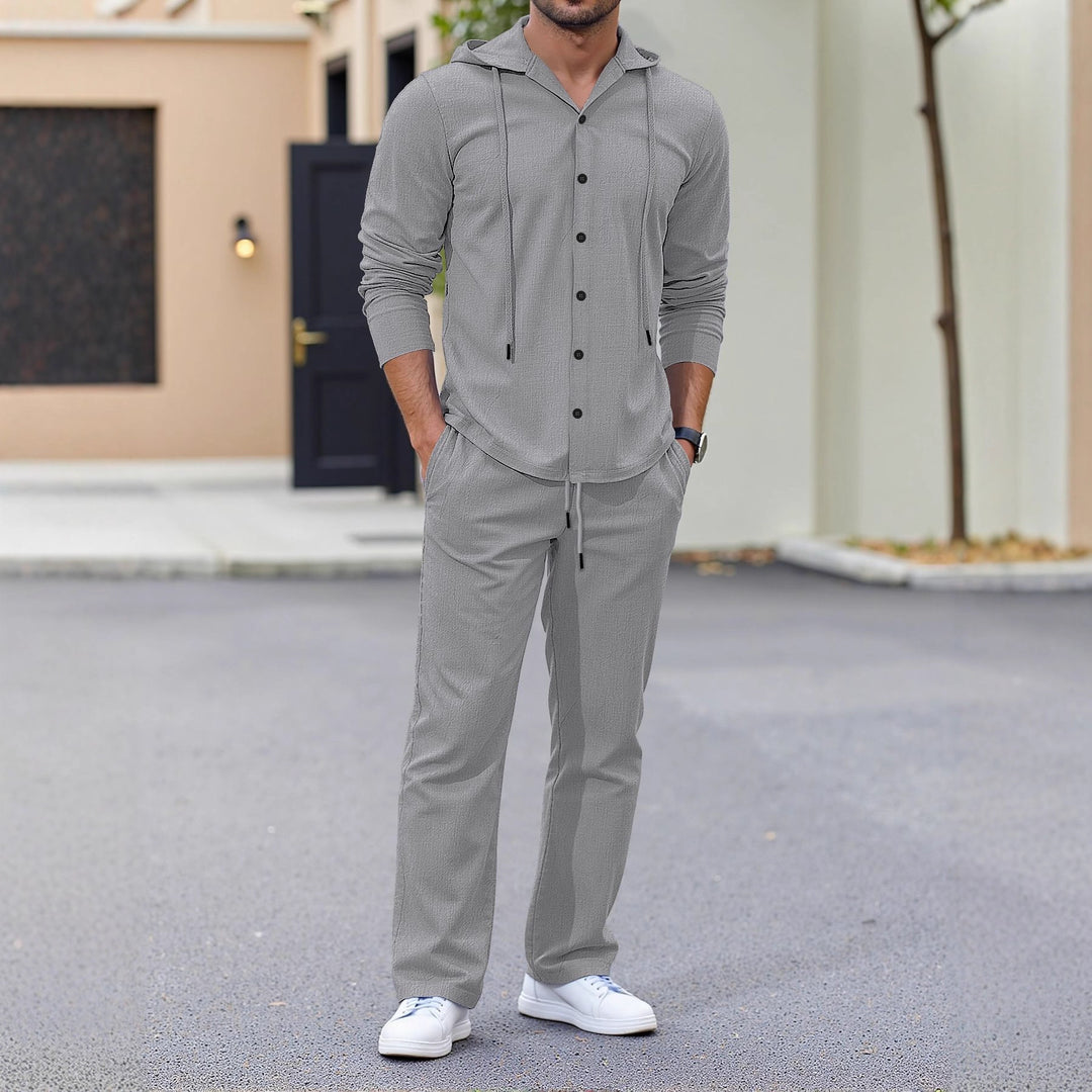 Herren lässiges Kapuzenshirt mit praktischen Taschen und Jogginghose Echoarchiv