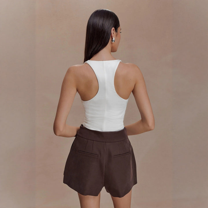 Damen Raffiniertes Top mit tiefem V-Ausschnitt und femininem Rüschendetail Echo Archiv