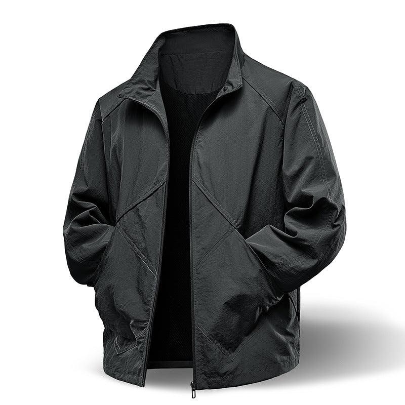 Herren Leichte technische Zip‑Jacke mit Stehkragen, Raglanärmeln & Utility‑Einsätzen Echo Archiv