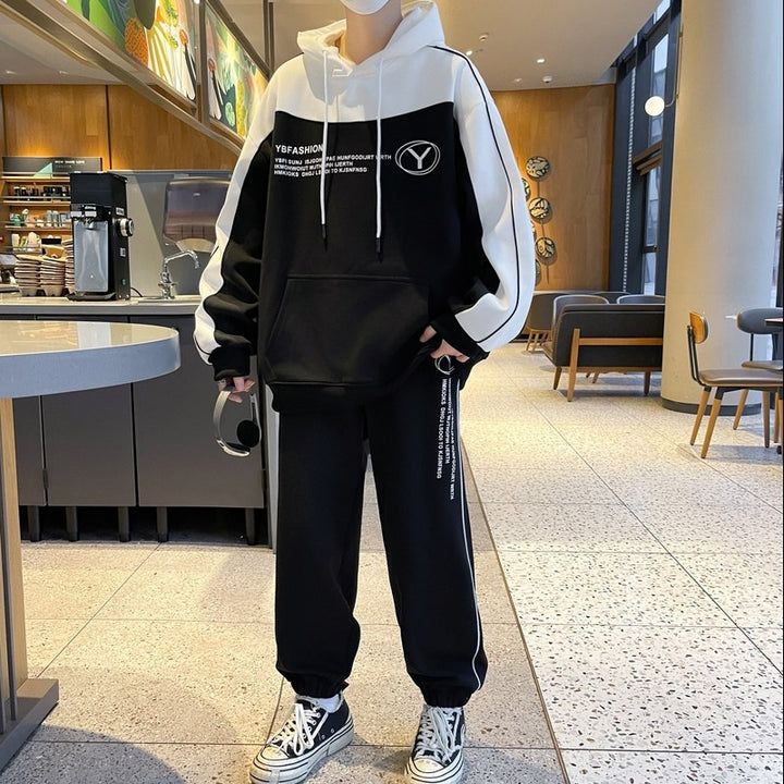 Herren Oversize-Trainingsset mit Block-Design Hoodie und konischer Jogginghose Echoarchiv