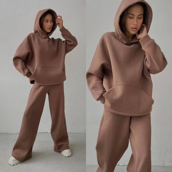 Damen nan Cozy-Komplettset mit extraweichem Oversize-Hoodie, Kängurutasche und High-Waist Palazzo-Sweathose Echo Archiv