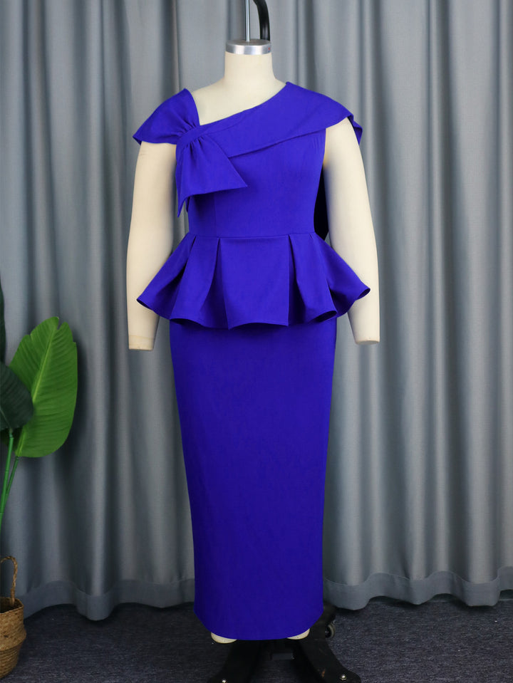 Damen Elegantes Peplum-Kleid mit asymmetrischem Schulterdesign Echo Archiv