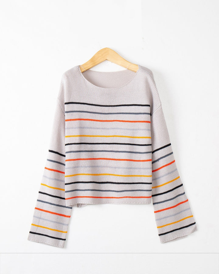 Damen Kurzgeschnittener Feinstrick-Pullover mit Rundhalsausschnitt, mehrfarbigen Horizontalstreifen und überschnittenen Schultern Echo Archiv