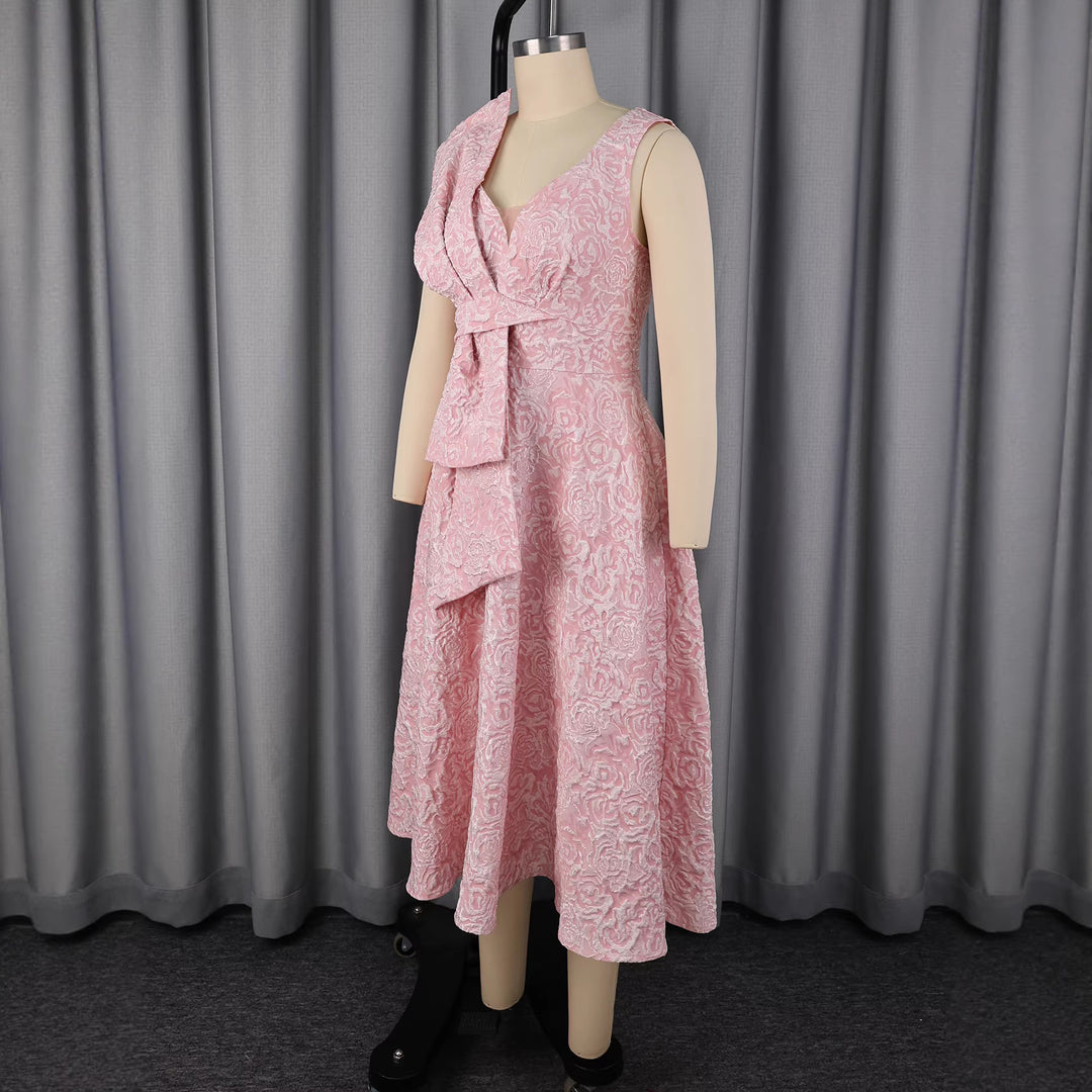 Damen Hochwertiges Abendkleid mit romantischen Blumenapplikationen Echo Archiv