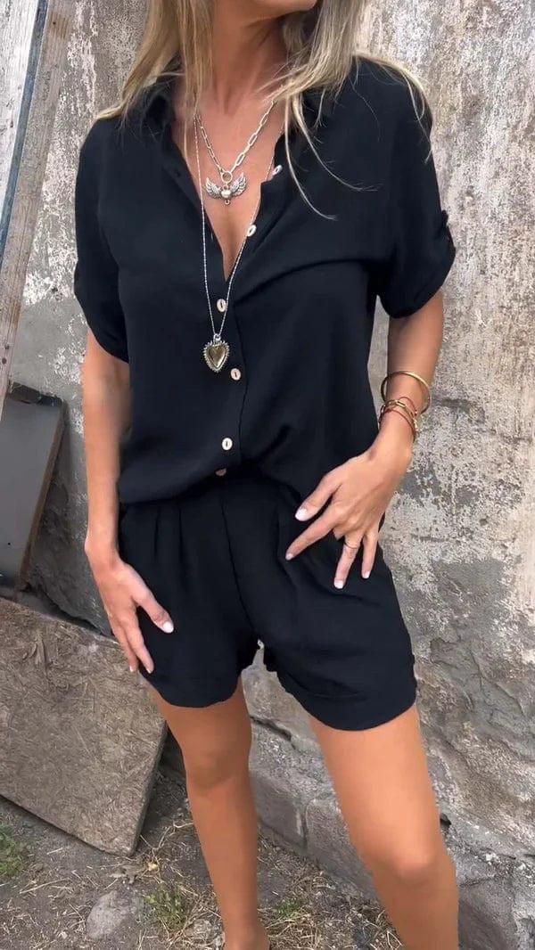 Damen Kurzoverall mit elegantem Hemdkragen und Taillengürtel Echo Archiv