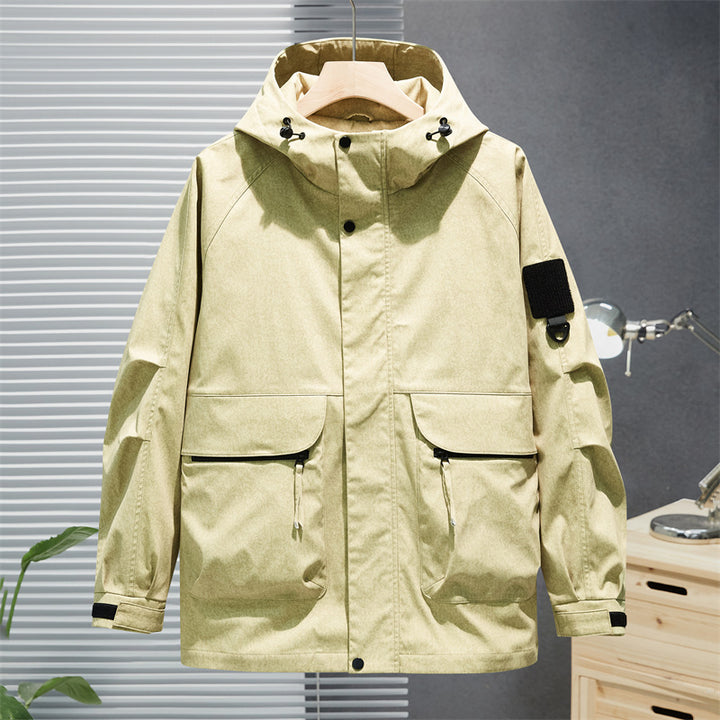 Herren Wasserabweisende Utility-Jacke mit Kapuze, verdecktem Reißverschluss & multifunktionalen Taschen Echoarchiv