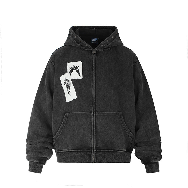 Herren Kapuzen‑Sweatjacke mit Vintage‑Waschung, oversized Cut, Patch‑Print und Nietenbesatz Echoarchiv