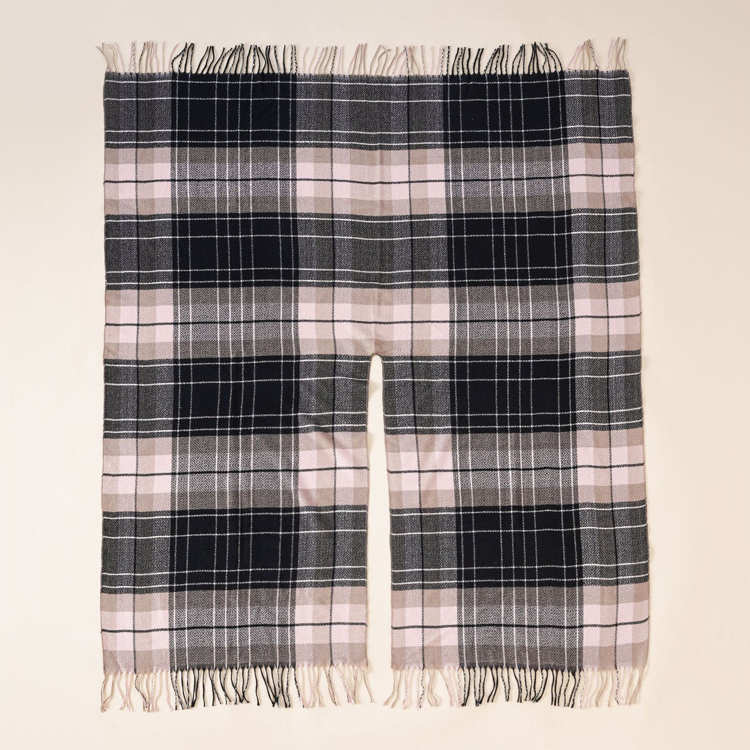 Damen Oversize-Wickelruana im Blockkaro mit Fransen-Detail – Avérine