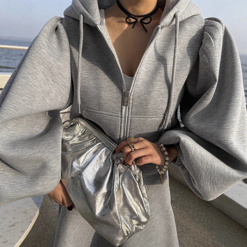 Damen Elegantes Sweatset aus Scuba‑Jersey mit Ballonärmeln und ausgestelltem Midirock – Élanora