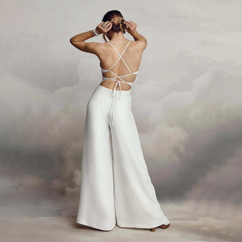 Damen Jumpsuit mit Elegantem V-Ausschnitt und Fließendem Bein Echoarchiv