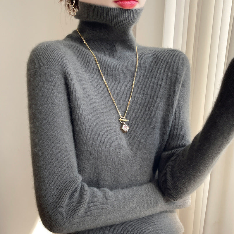Damen Slim-Fit Rollkragenpullover aus weichem Angora-Mix Echoarchiv