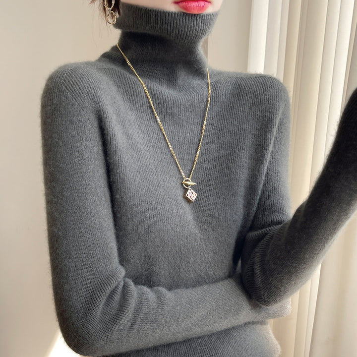 Damen Slim-Fit Rollkragenpullover aus weichem Angora-Mix Echoarchiv