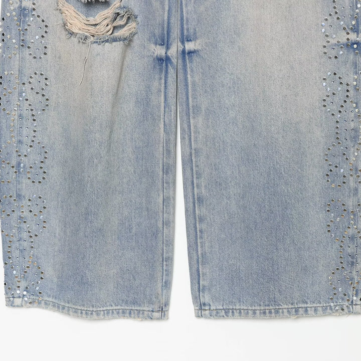 Damen Jeans mit hoher Taille, weitem Bein, Strassbesatz und Destroyed-Details Echoarchiv