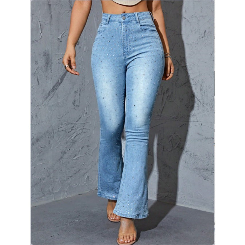 Damen Hochtaillierte Schlagjeans mit Perlenbesatz und sculptendem Stretchbund Echo Archiv
