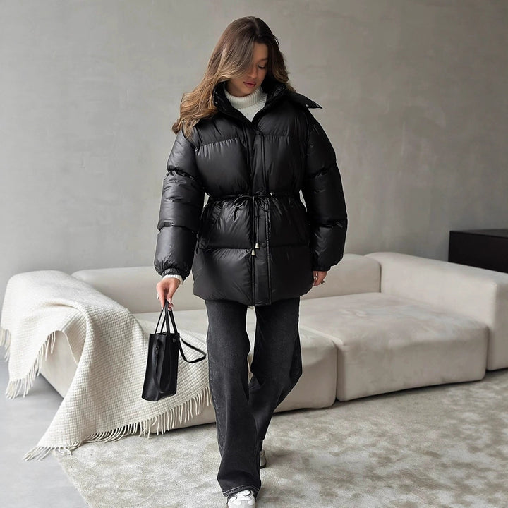 Damen gesteppte Steppjacke mit Taillenzug und Kapuze Echoarchiv