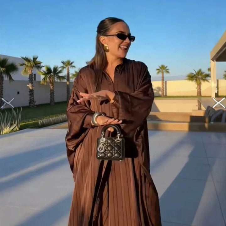 Damen Maxikleid im Plissee-Kaftanstil mit Oversize-Ärmeln und Knopfleiste Echo Archiv