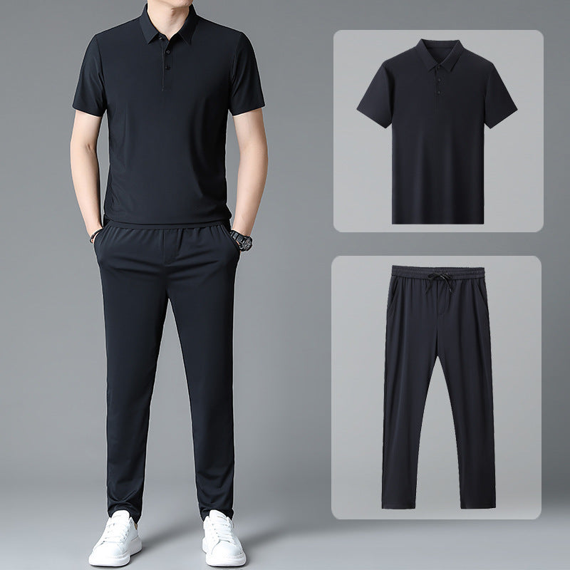 Herren Sportliches Ensemble aus atmungsaktiver Poloshirt und Jogginghose Echoarchiv