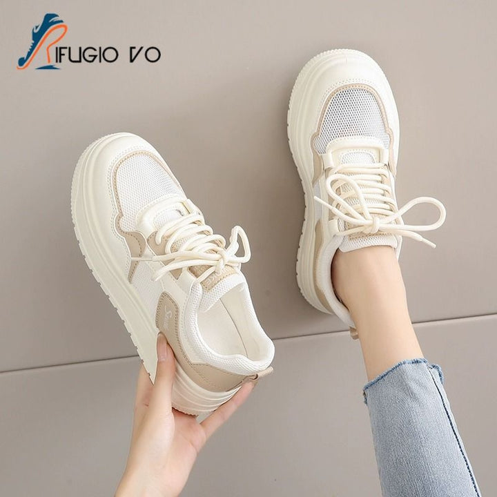 Damen Sportliche Sneaker mit atmungsaktiver Mesh-Oberfläche und dämpfender Sohle Echo Archiv