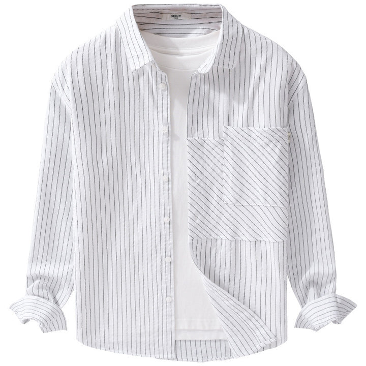 Herren Nadelstreifen-Hemd im Relaxed-Fit mit diagonalem Brustpatch Echoarchiv
