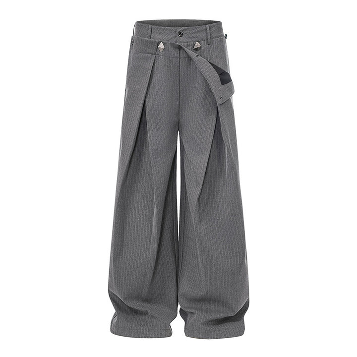 Damen Weite High-Waist Culotte-Hose mit markanter Faltenlegung und Zierknopf-Details Echoarchiv
