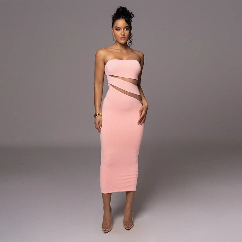 Damen Off-Shoulder Maxikleid mit raffinierten Cut-Out-Details und tailliertem Schnitt Echo Archiv