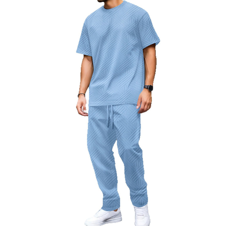 Herren sportliches Freizeitset mit atmungsaktivem Material und dezentem Strukturmuster Echoarchiv