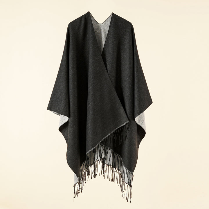 Damen Großer Ruana‑Poncho aus feinem Wollmix mit Fransen und offenem Fall – Montévia