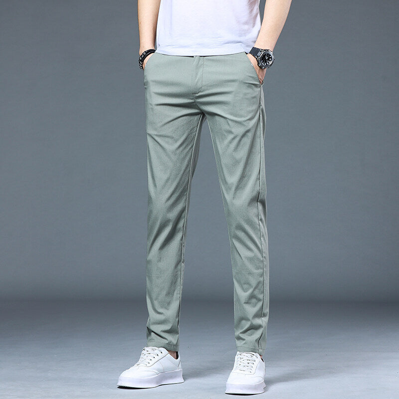 Herren luftige Freizeithosen im modernen Slim-Fit Design Echoarchiv