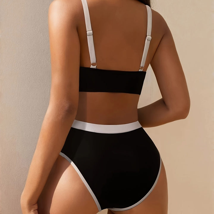 Damen Bikini-Set mit sportlichem Schnitt und hohem Taillenslip Echo Archiv