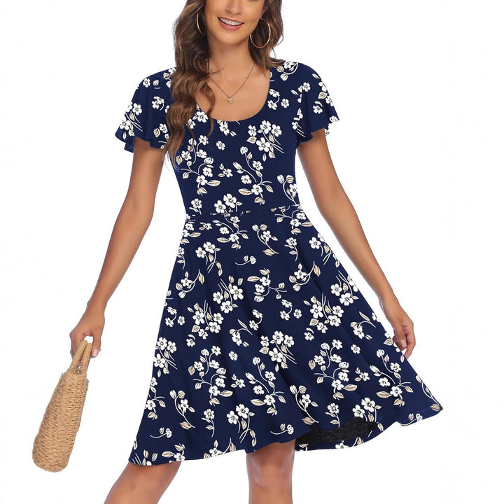 Damen Sommerliches Kleid mit floralem Muster und schwingendem Rock Echo Archiv