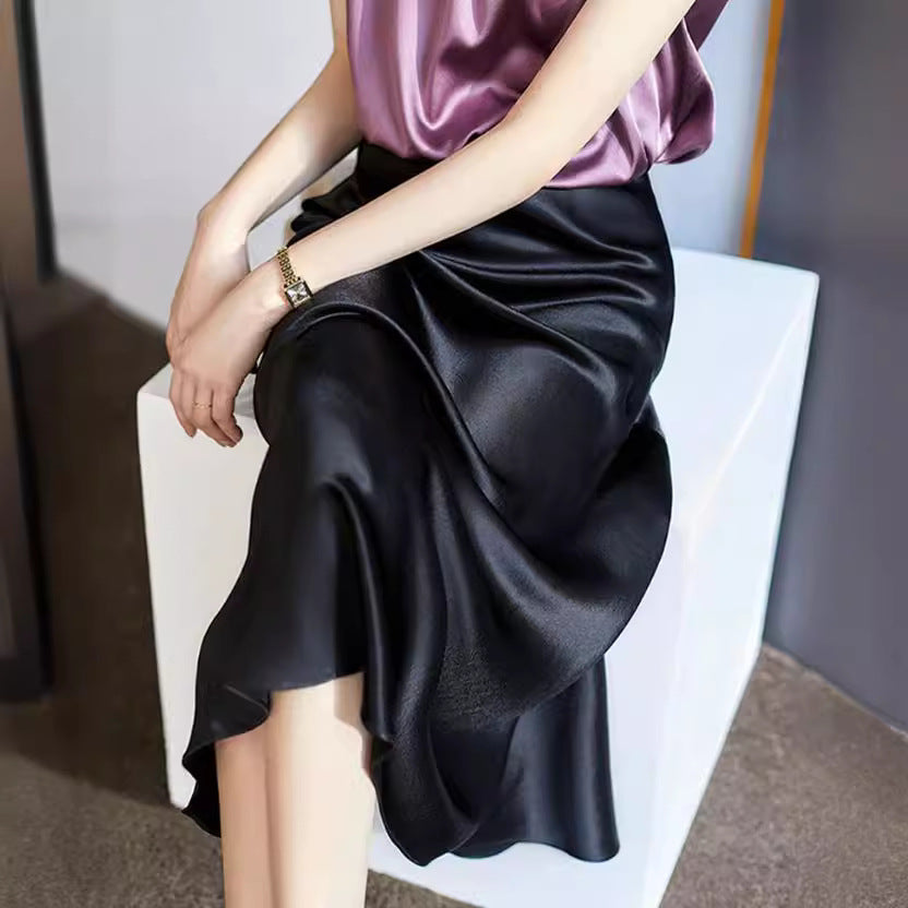 Damen Fließender Satin-Midirock mit Bias-Cut und Trompetensaum Echo Archiv