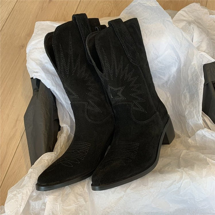 Damen nan Wildleder Westernstiefel mit spitzer Kappe und mittelhohem Blockabsatz Echo Archiv