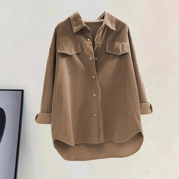 Damen Oversize-Cordhemd mit Brusttaschen & abgerundetem Saum – Avérine