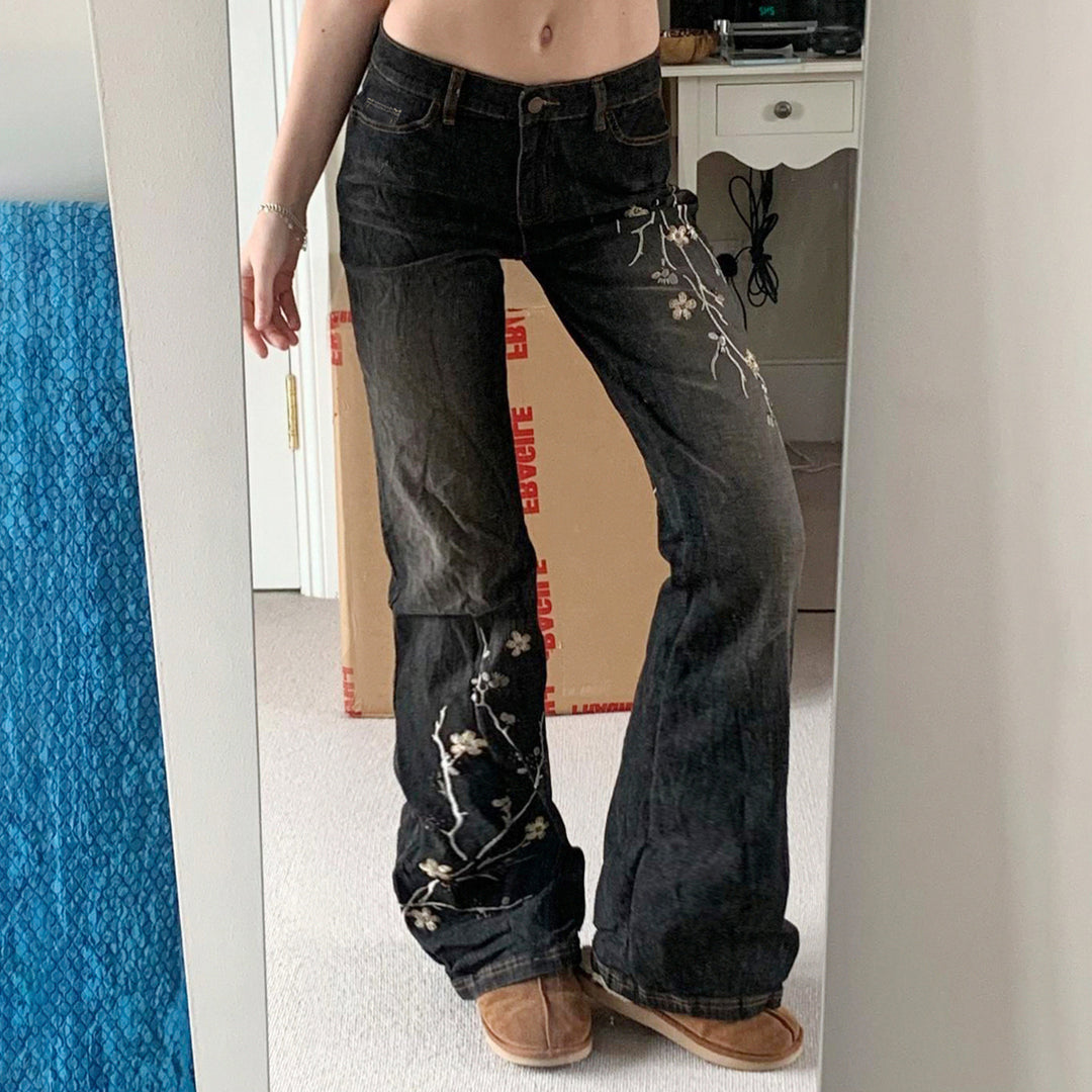 Damen nan taillierte Schlaghose-Jeans mit floraler Stickerei, Stretchdenim und Five-Pocket-Schnitt Echo Archiv