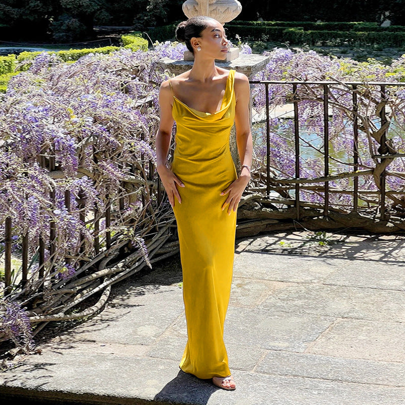 Damen Maxikleid mit schickem Wasserfallausschnitt und fließendem Satin-Stoff Echo Archiv