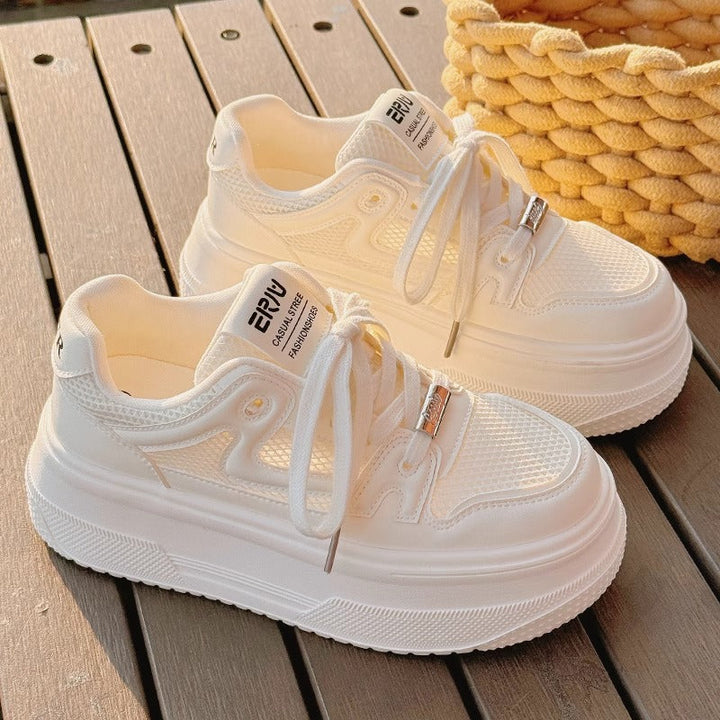 Damen Chunky Sneakers mit atmungsaktivem Mesh-Obermaterial und komfortabler Plateausohle Echo Archiv