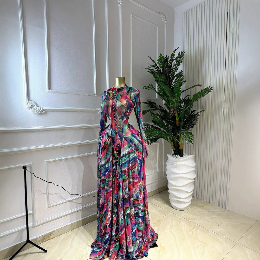 Damen Elegantes Maxikleid mit strukturiertem grafischem Design Echo Archiv