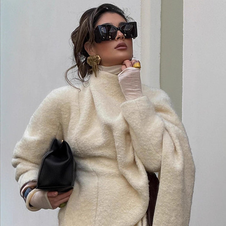 Damen Oversize Wollmix-Poncho mit asymmetrischem Fall und Bindebändern Echoarchiv