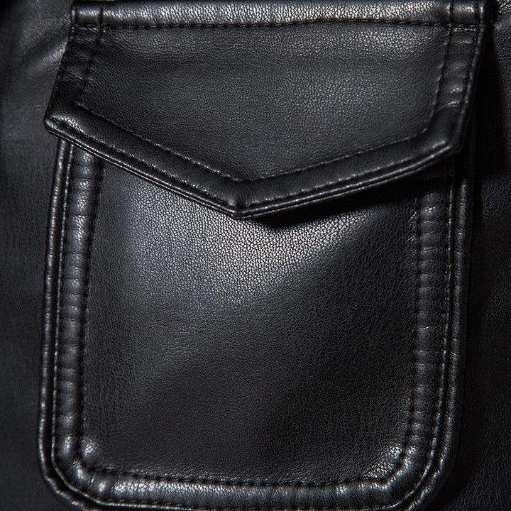 Herren modische Kunstlederjacke mit praktischen Taschen und modernem Schnitt Echoarchiv