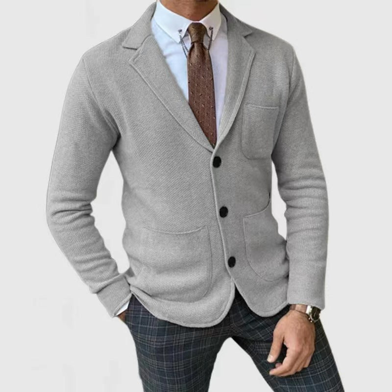 Herren Strickblazer mit Knopfleiste und praktischen Taschen Echoarchiv