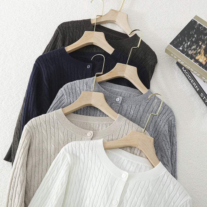 Damen Feiner Zopfmuster-Cardigan mit Rundhals und durchgehender Knopfleiste Echo Archiv