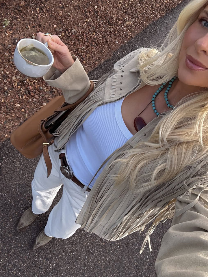 Damen Kurzfransen-Suedejacke im Westernstil mit Ziernähten und Nieten Echoarchiv