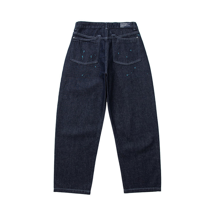 Herren Relaxed-Tapered Denimhose mit Farbklecks-Detail und hohem Bund Echoarchiv