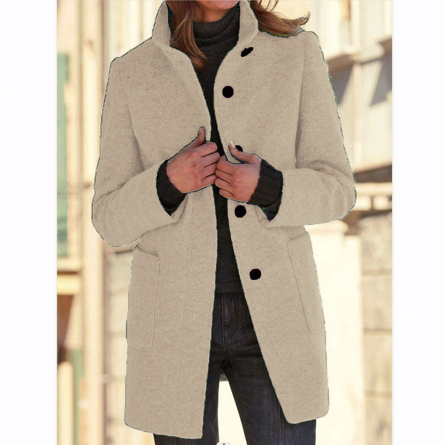 Echoarchiv | Stilvoller & Eleganter Button-Down-Mantel