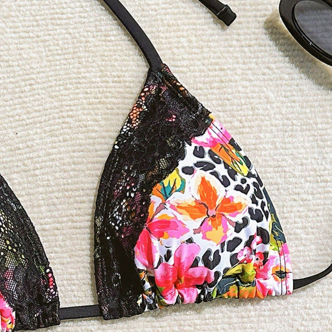 Damen Triangel-Bikini mit Spitzenverzierungen Echo Archiv