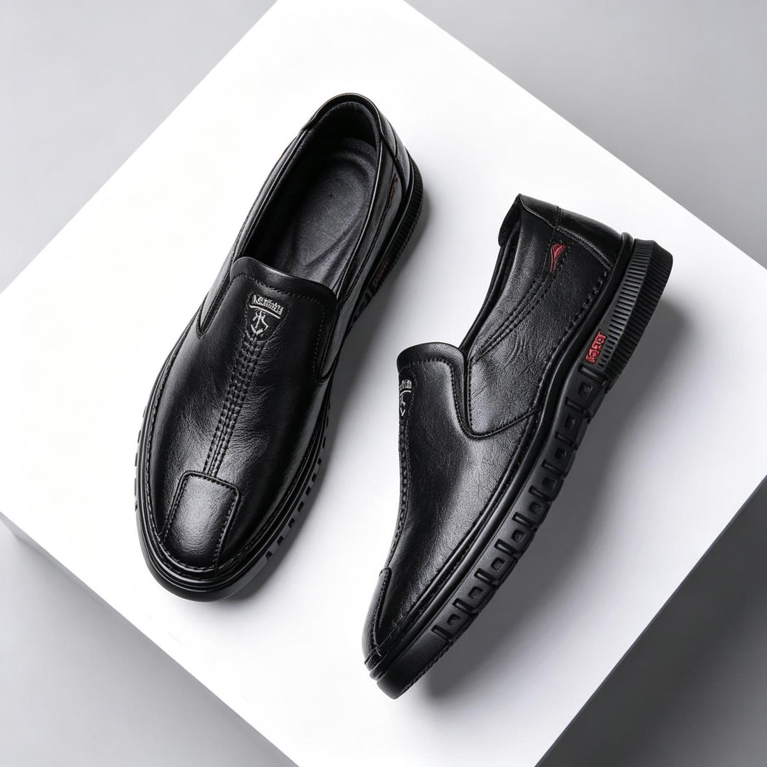 Herren Elegante Leder Slipper Echoarchiv
