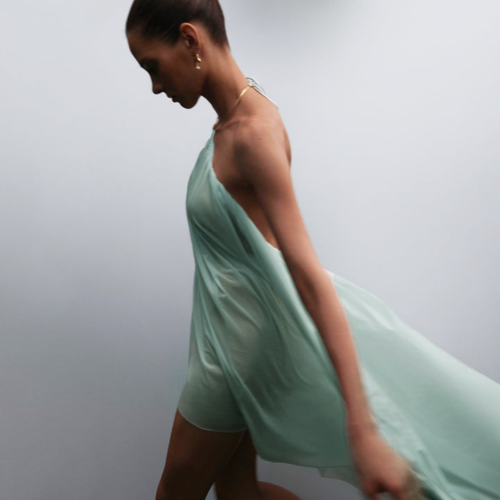 Damen Luftiges Sommerkleid mit asymmetrischem Schnitt Echo Archiv