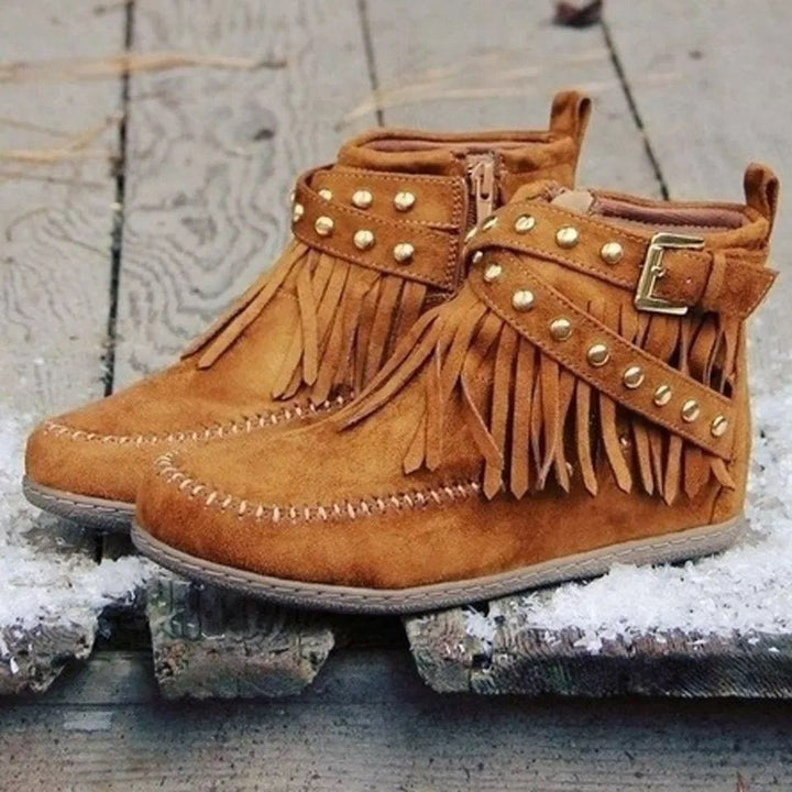 Damen Fransen-Ankleboots im Mokassinstil mit Ziernaht, Schnallenriemen und weicher Gummisohle Echo Archiv